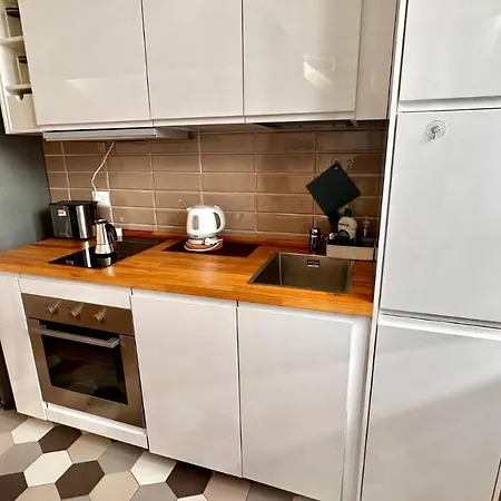Polimoda Apartment, Smn Station Διαμέρισμα *